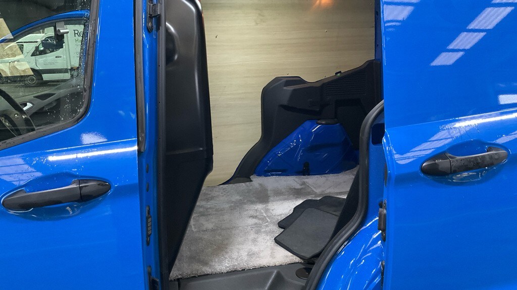 Used Ford Transit Courier 2022 for sale - 76340334: Photo 3