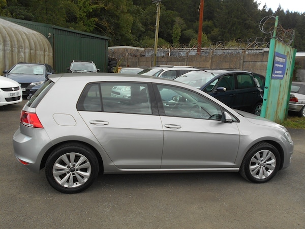 Used Volkswagen Golf 2014 for sale - 76077507: Photo 8