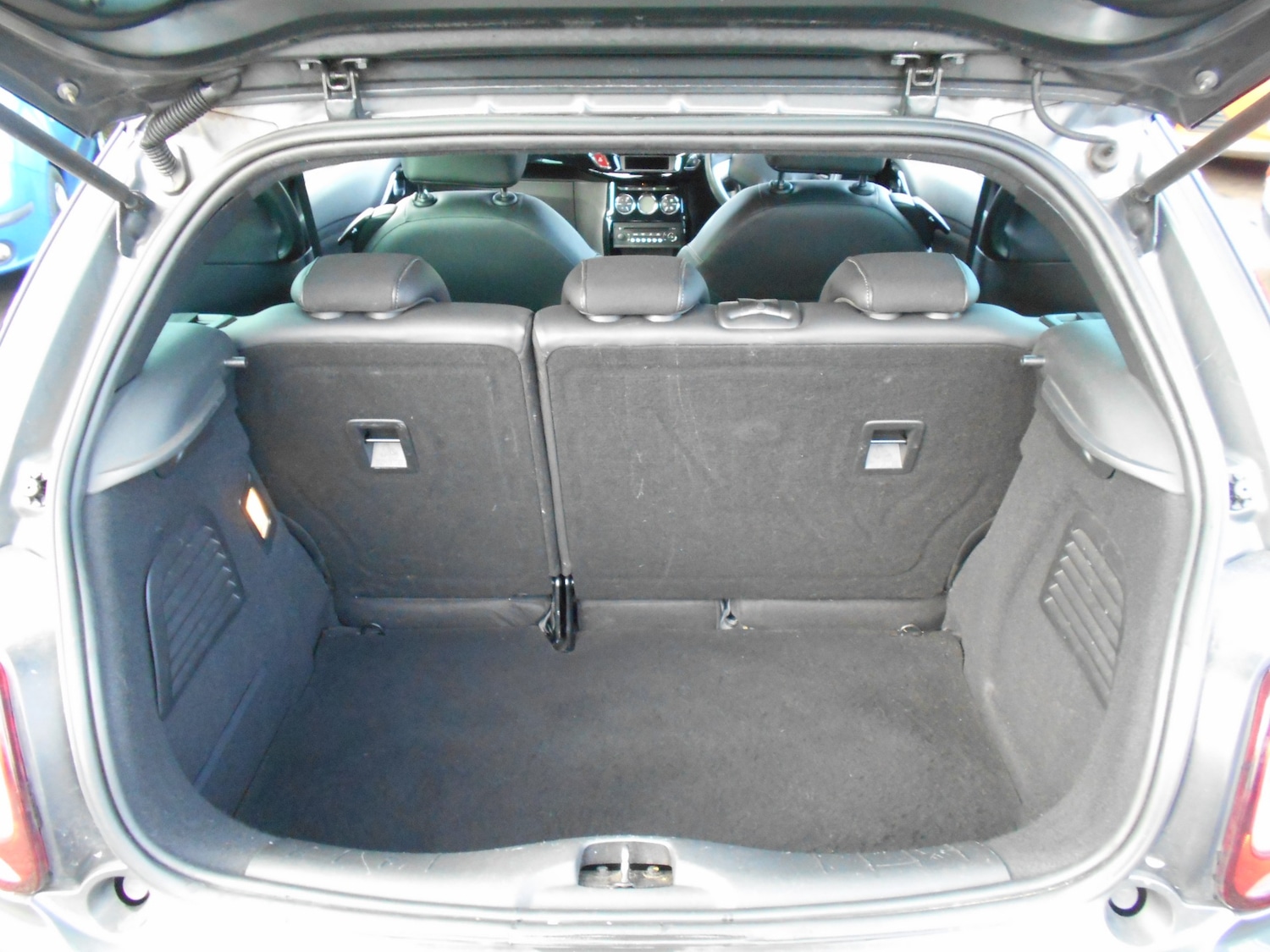 Used Citroen DS3 2013 for sale - 76777875: Photo 16