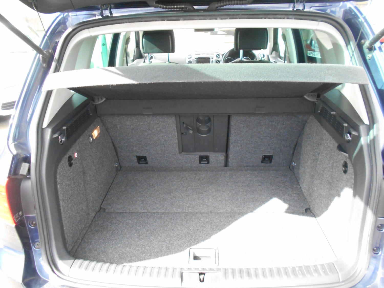 Used Volkswagen Tiguan 2011 for sale - 77917261: Photo 17