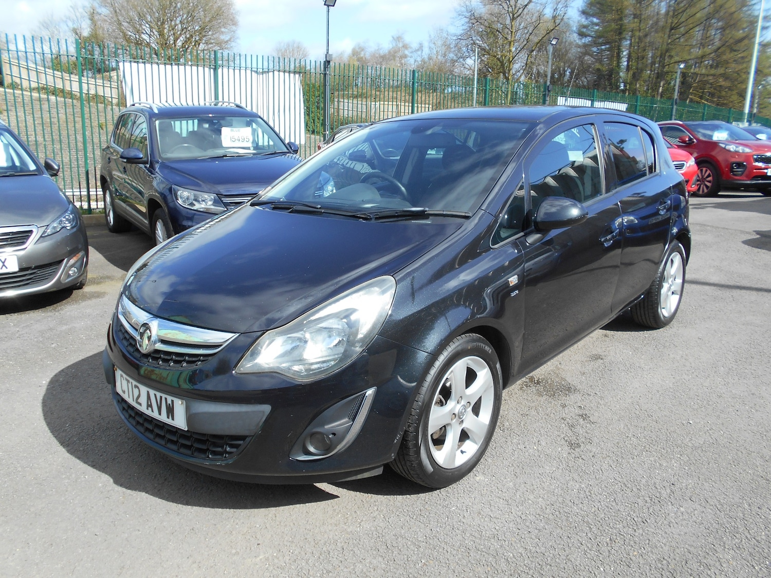 Used Vauxhall Corsa 2012 for sale - 78108429: Photo 3