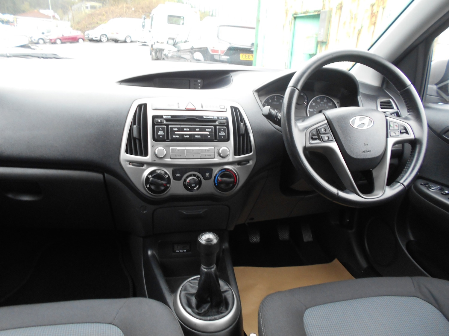 Used Hyundai i20 2014 for sale - 77998122: Photo 10