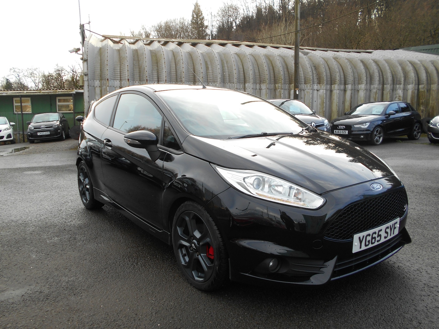 Used Ford Fiesta 2015 for sale - 76859890: Photo 1