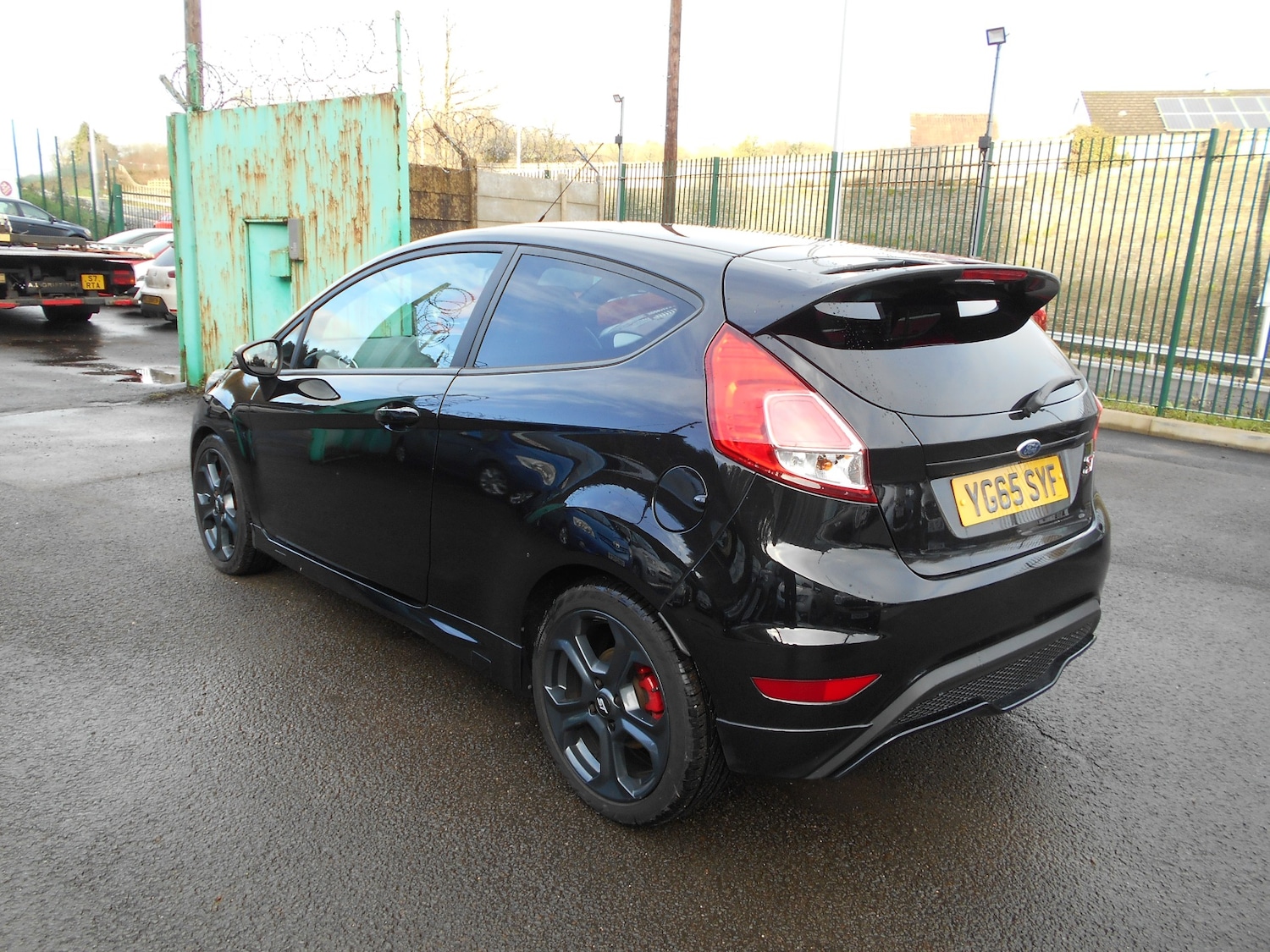 Used Ford Fiesta 2015 for sale - 76859890: Photo 5