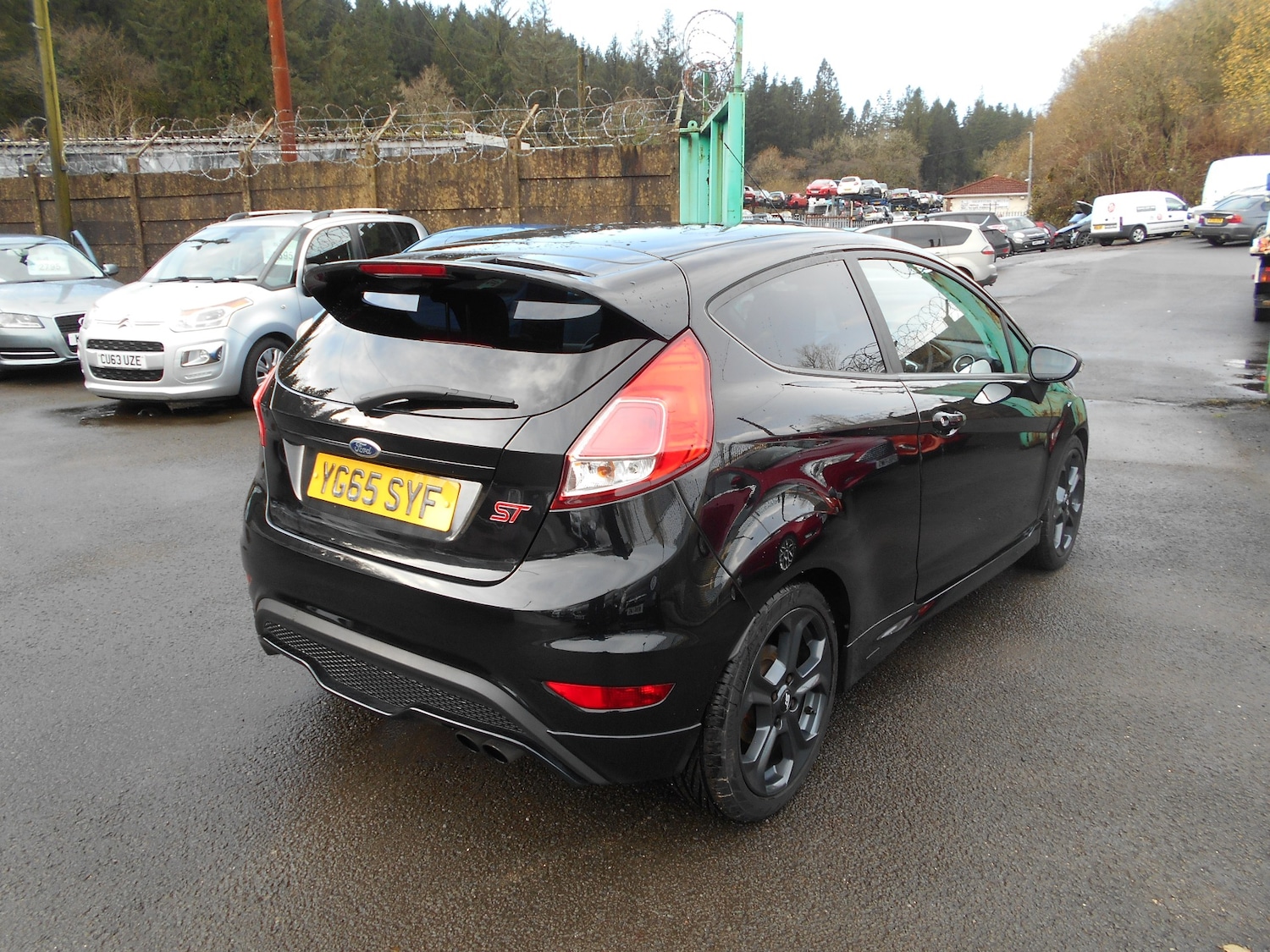 Used Ford Fiesta 2015 for sale - 76859890: Photo 7
