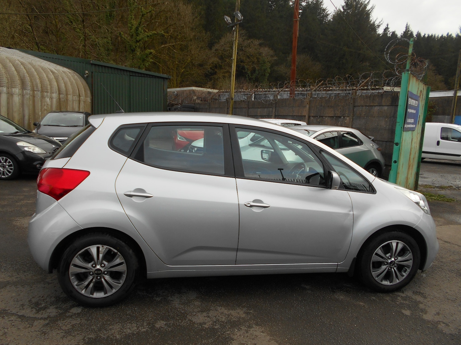 Used Kia Venga 2017 for sale - 78039688: Photo 8