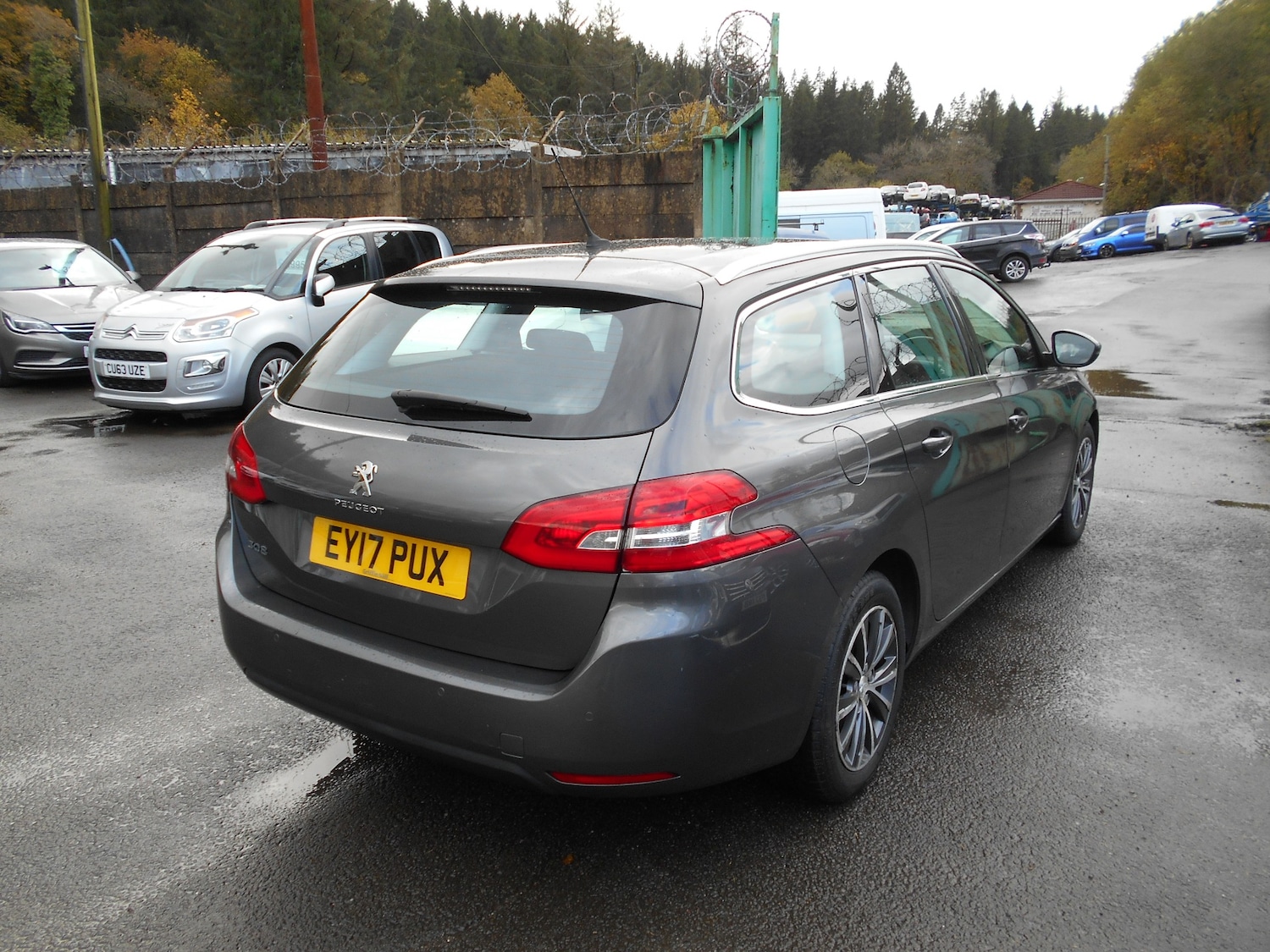 Used Peugeot 308 2017 for sale - 76426061: Photo 7