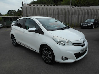 2014 (14) - 1.33 VVT-i Trend 5dr