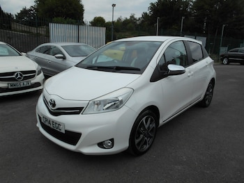 Used Toyota Yaris 2014 for sale - 75674426: Photo
