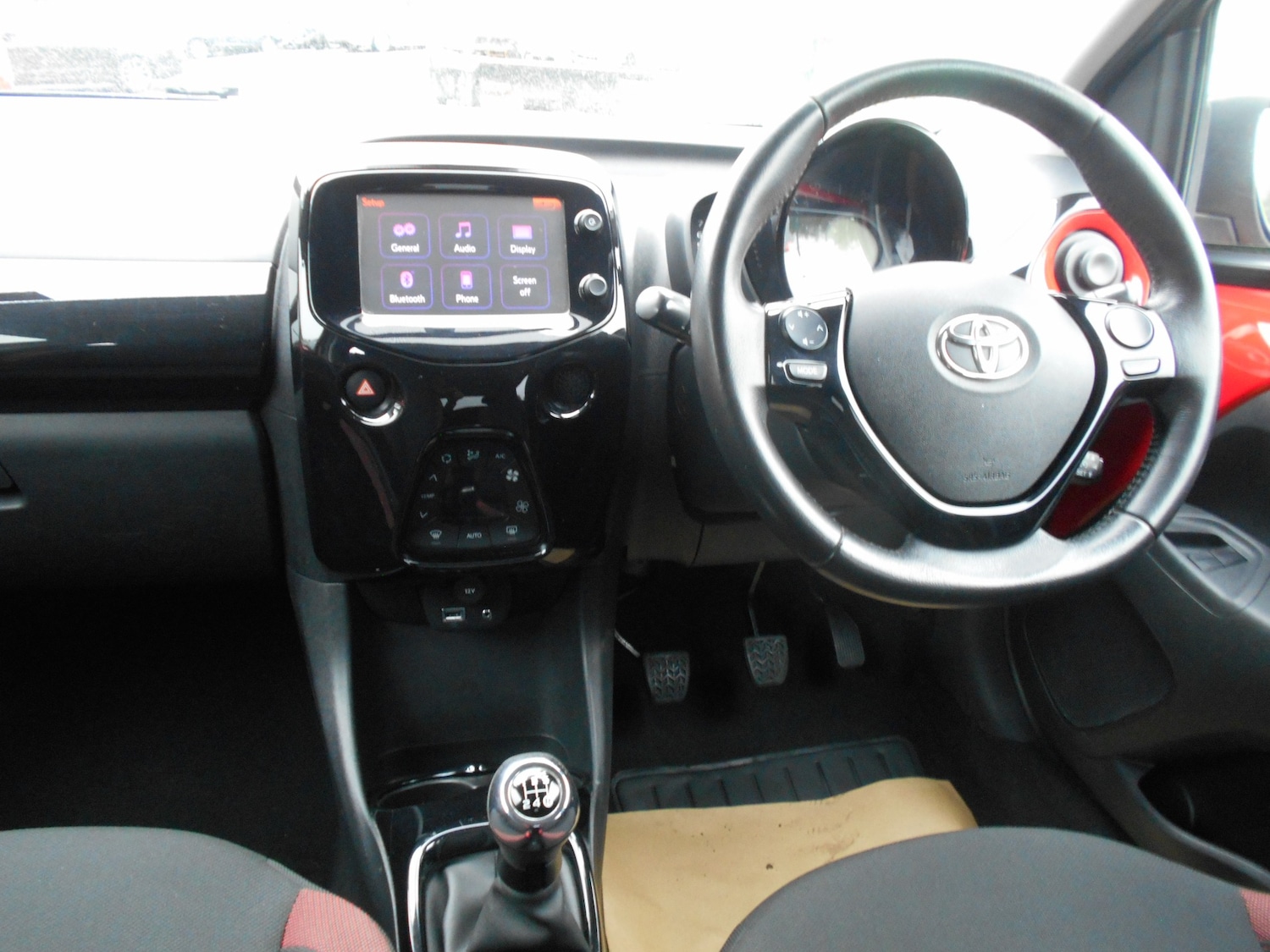 Used Toyota AYGO 2017 for sale - 78122212: Photo 11