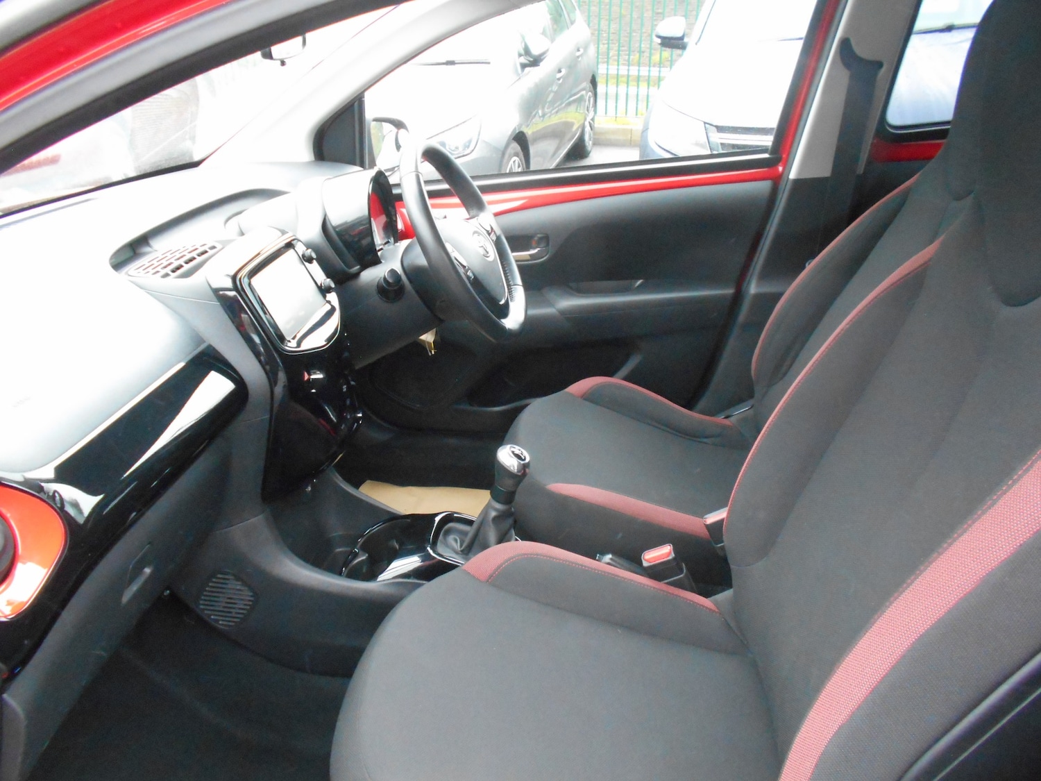 Used Toyota AYGO 2017 for sale - 78122212: Photo 9