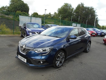 Used Renault Megane 2018 for sale - 78802883: Photo