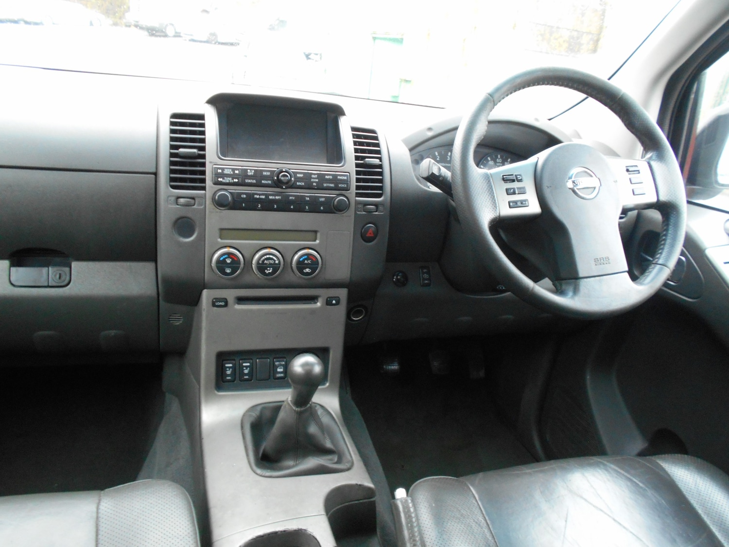 Used Nissan Navara 2009 for sale - 77168128: Photo 10
