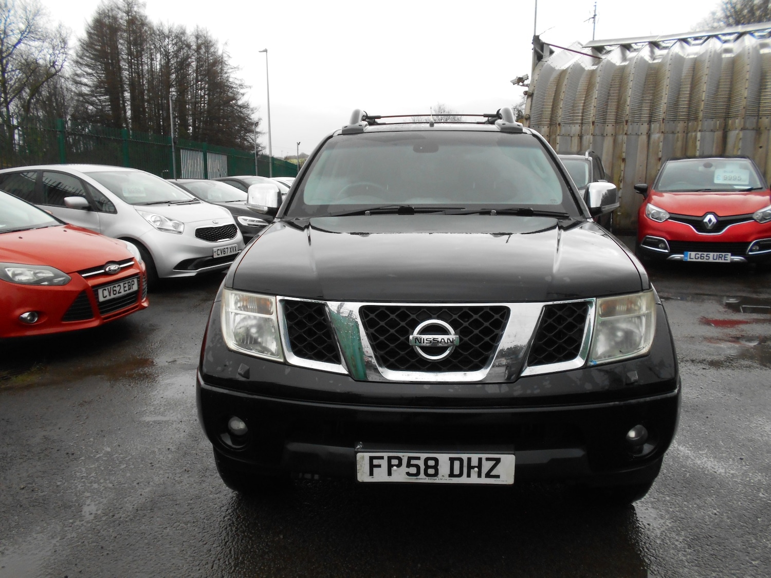 Used Nissan Navara 2009 for sale - 77168128: Photo 2