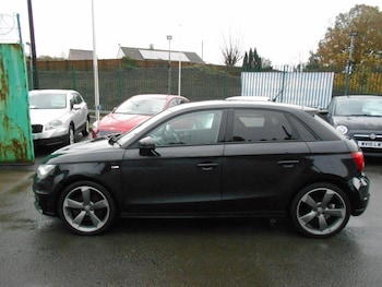 Used Audi A1 2013 for sale - 76565000: Photo