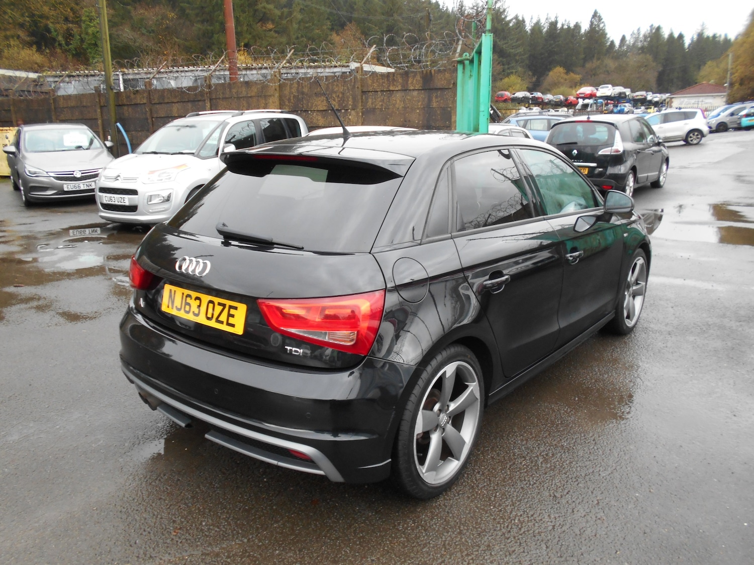 Used Audi A1 2013 for sale - 76565000: Photo 7