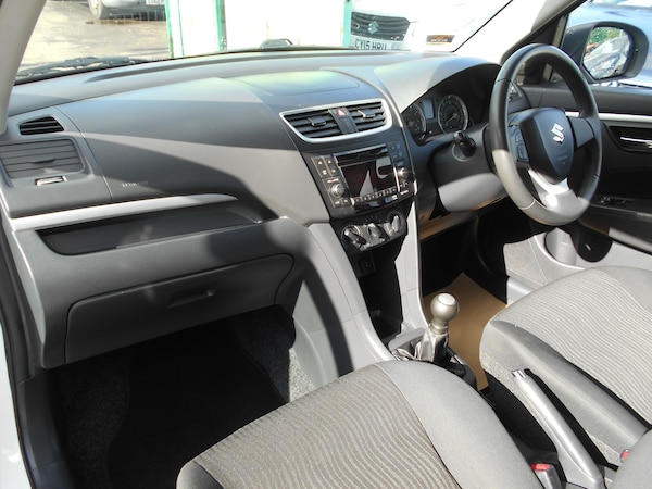 Used Suzuki Swift 2013 for sale - 76207179: Photo 12
