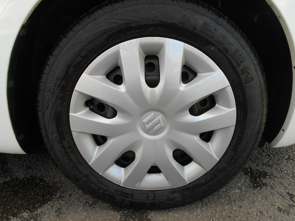 Used Suzuki Swift 2013 for sale - 76207179: Photo 15