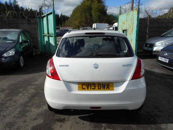 Used Suzuki Swift 2013 for sale - 76207179: Photo 6