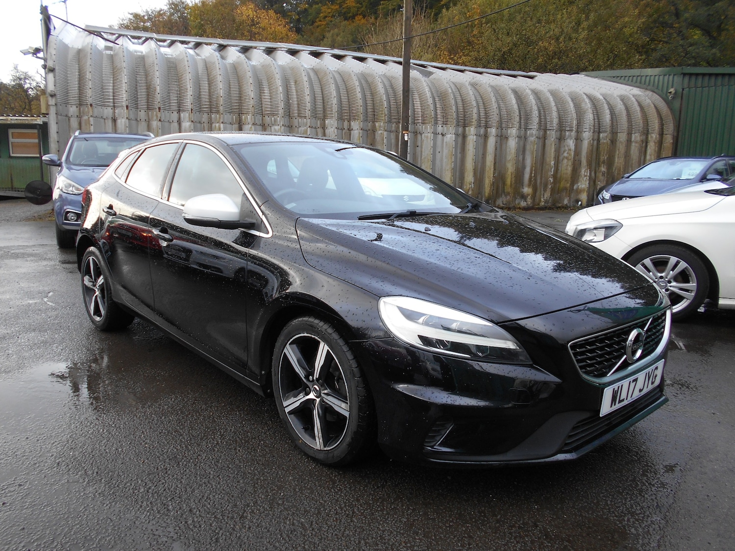 Used Volvo V40 2017 for sale - 76366746: Photo 1
