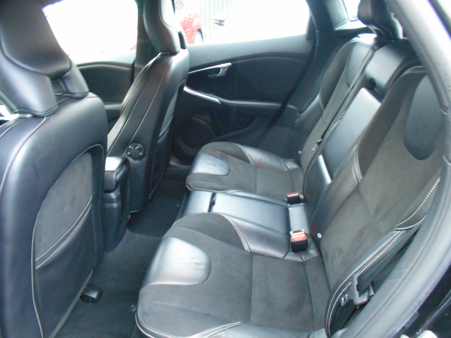 Used Volvo V40 2017 for sale - 76366746: Photo 11