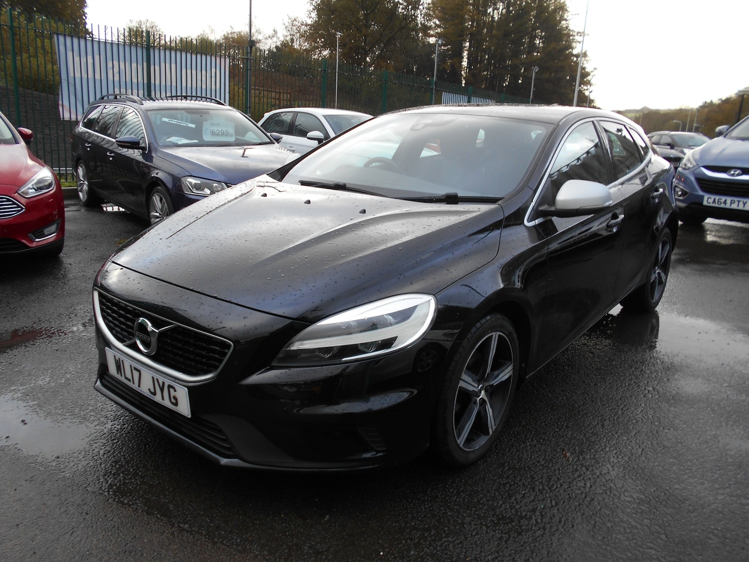 Used Volvo V40 2017 for sale - 76366746: Photo 3