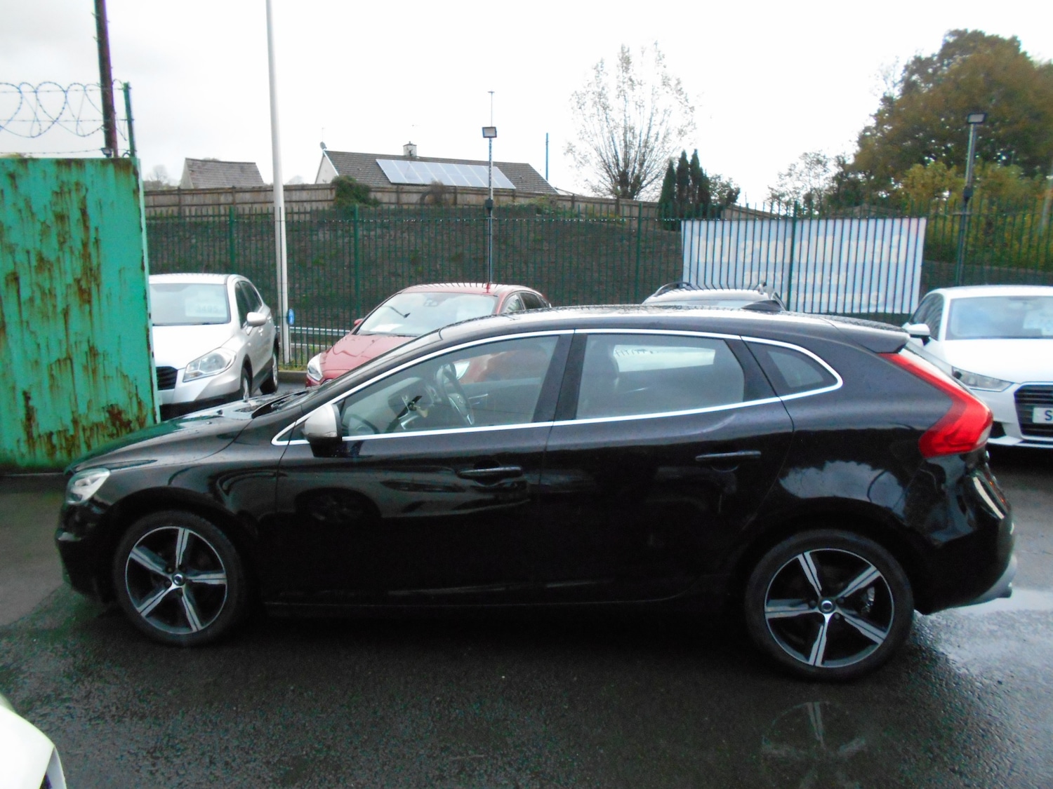 Used Volvo V40 2017 for sale - 76366746: Photo 4