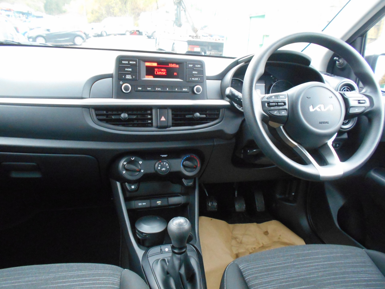Used Kia Picanto 2023 for sale - 76541637: Photo 12