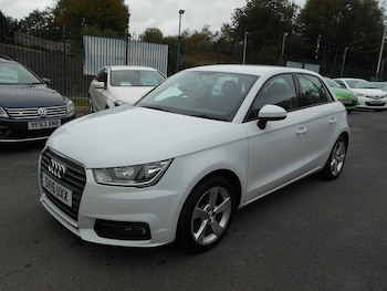 Used Audi A1 2015 for sale - 76232420: Photo 3