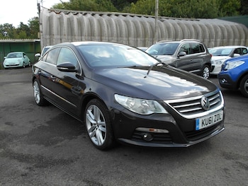 Volkswagen - Passat