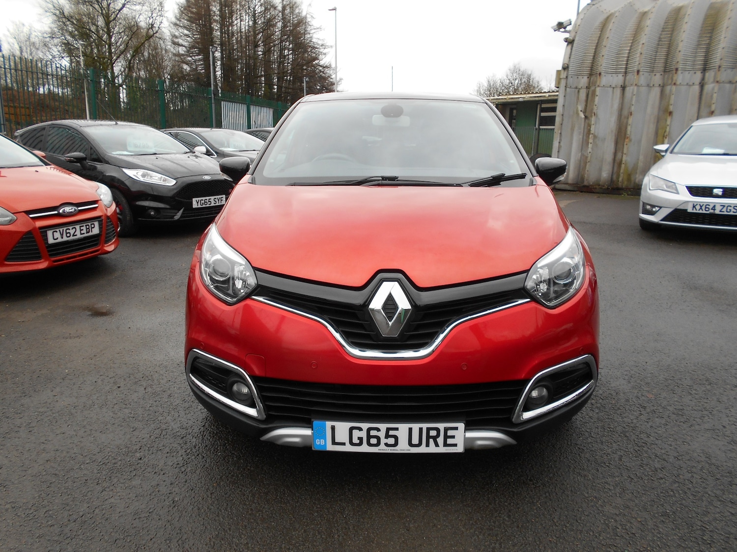 Used Renault Captur 2015 for sale - 77023483: Photo 2