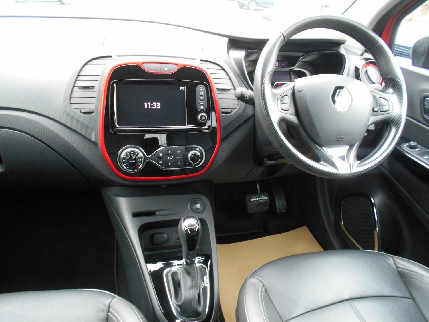 Used Renault Captur 2015 for sale - 77023483: Photo 9