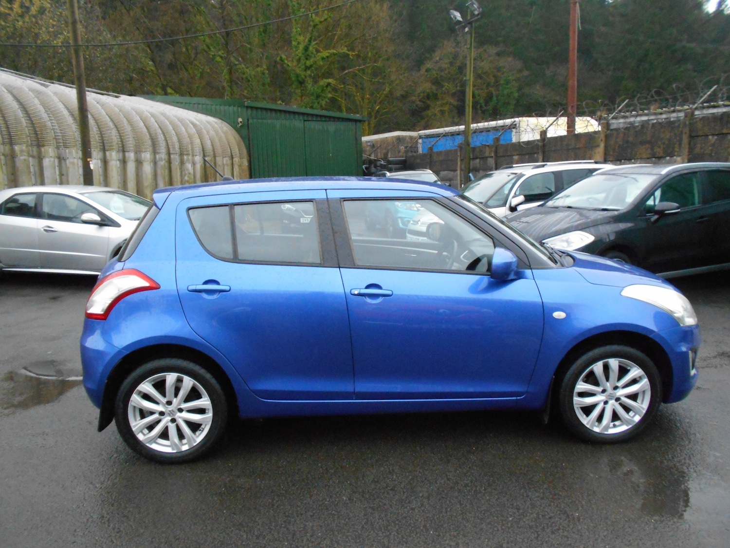 Used Suzuki Swift 2015 for sale - 77845748: Photo 8