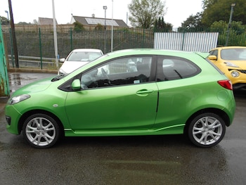 Used Mazda Mazda2 2010 for sale - 75700018: Photo