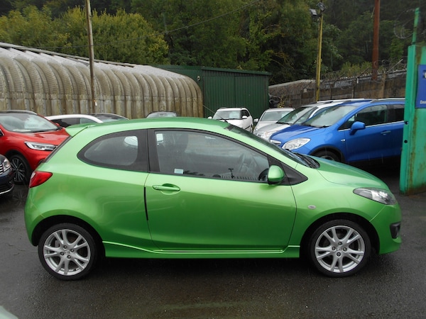 Used Mazda Mazda2 2010 for sale - 75700018: Photo 8