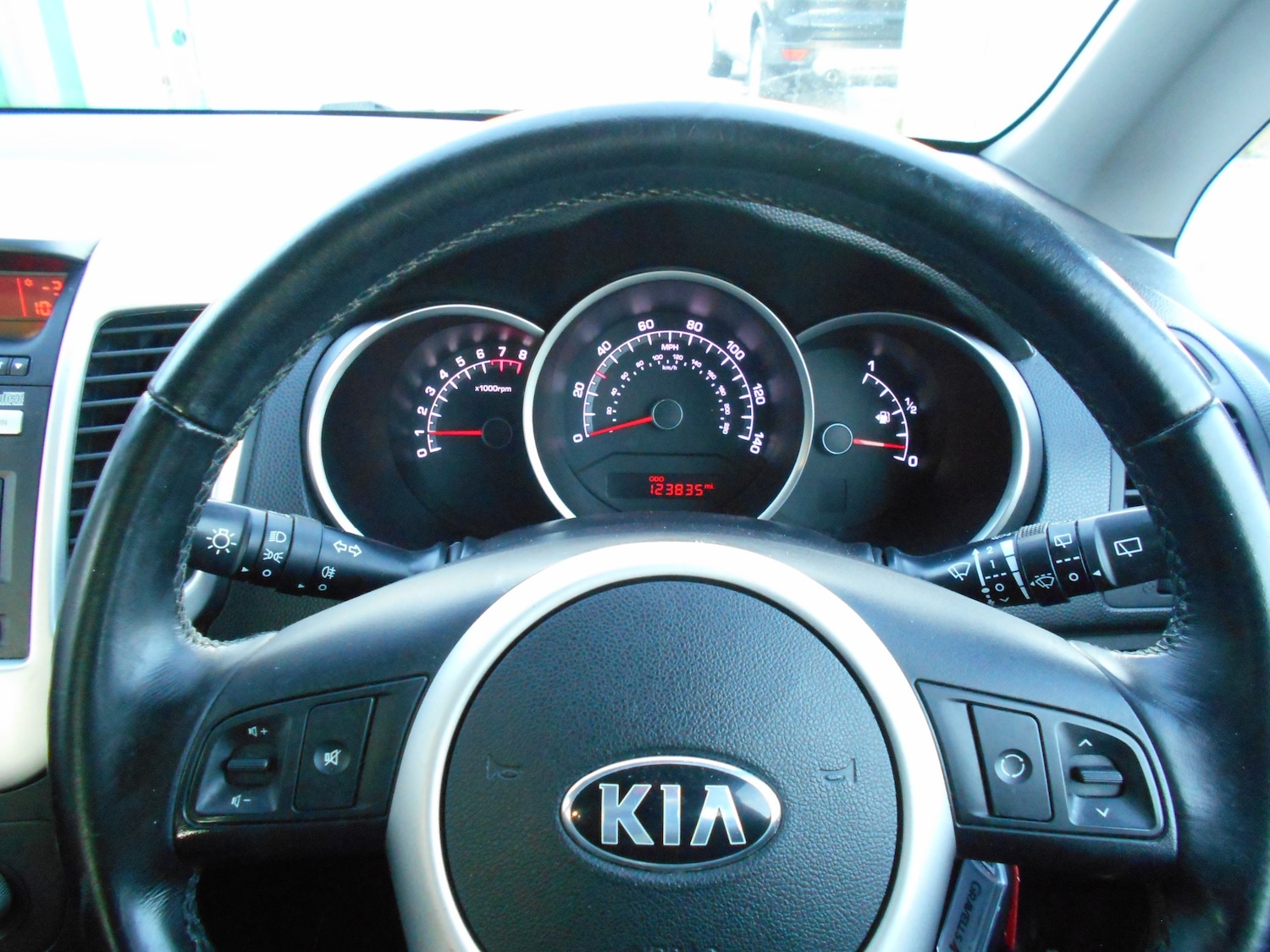 Used Kia Venga 2017 for sale - 77113040: Photo 10