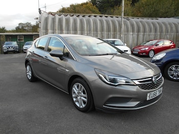 Vauxhall - Astra
