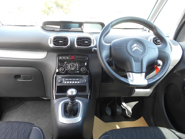 Used Citroen C3 Picasso 2013 for sale - 74829880: Photo 10
