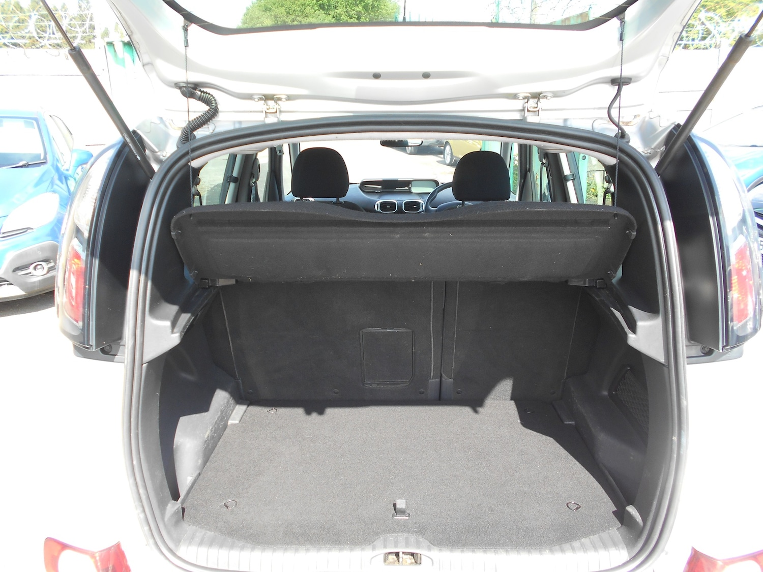 Vehicle 14
