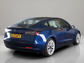Used Tesla Model 3 2021 for sale - 79221387: Photo