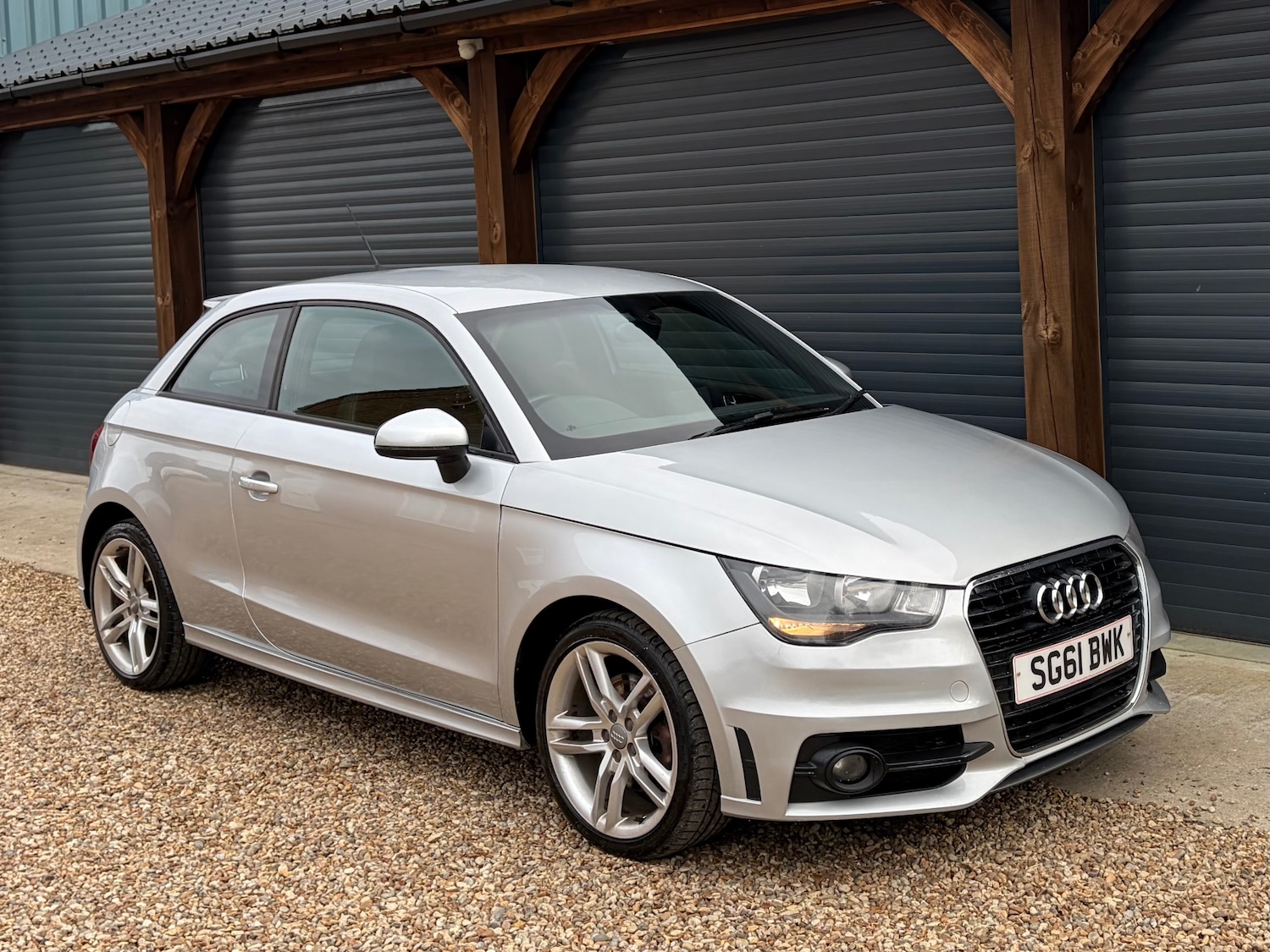 Used Audi A1 2011 for sale - 77735895: Photo 8