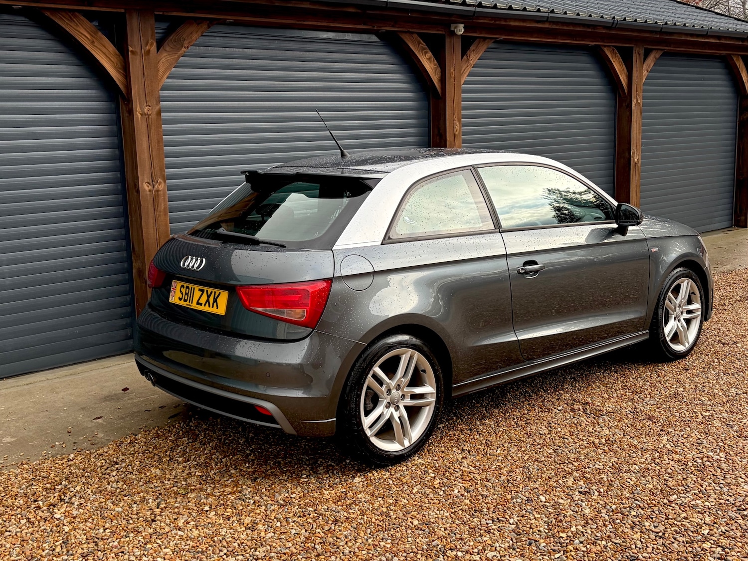 Used Audi A1 2011 for sale - 77234595: Photo 4