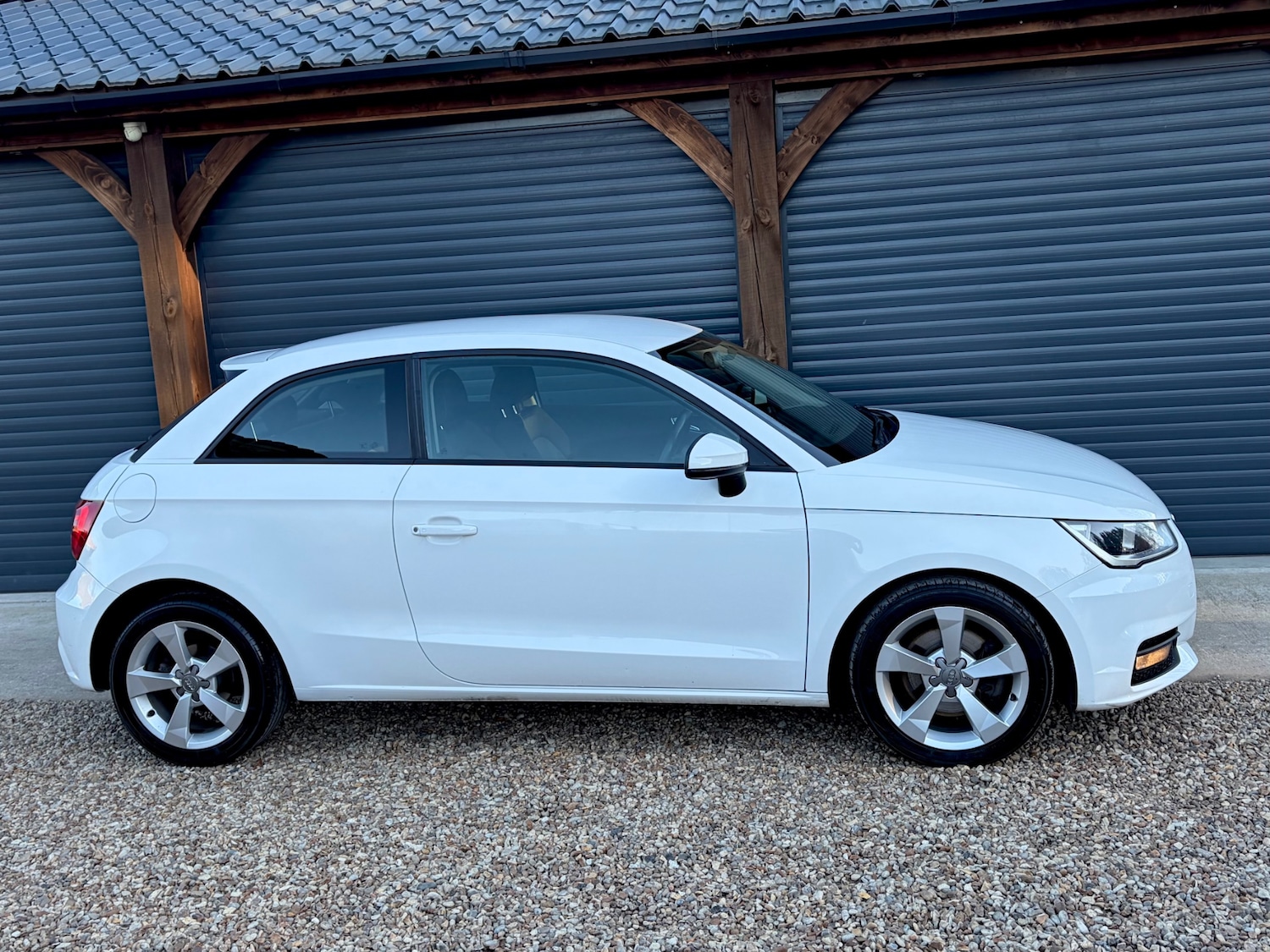 Used Audi A1 2015 for sale - 77094517: Photo 3