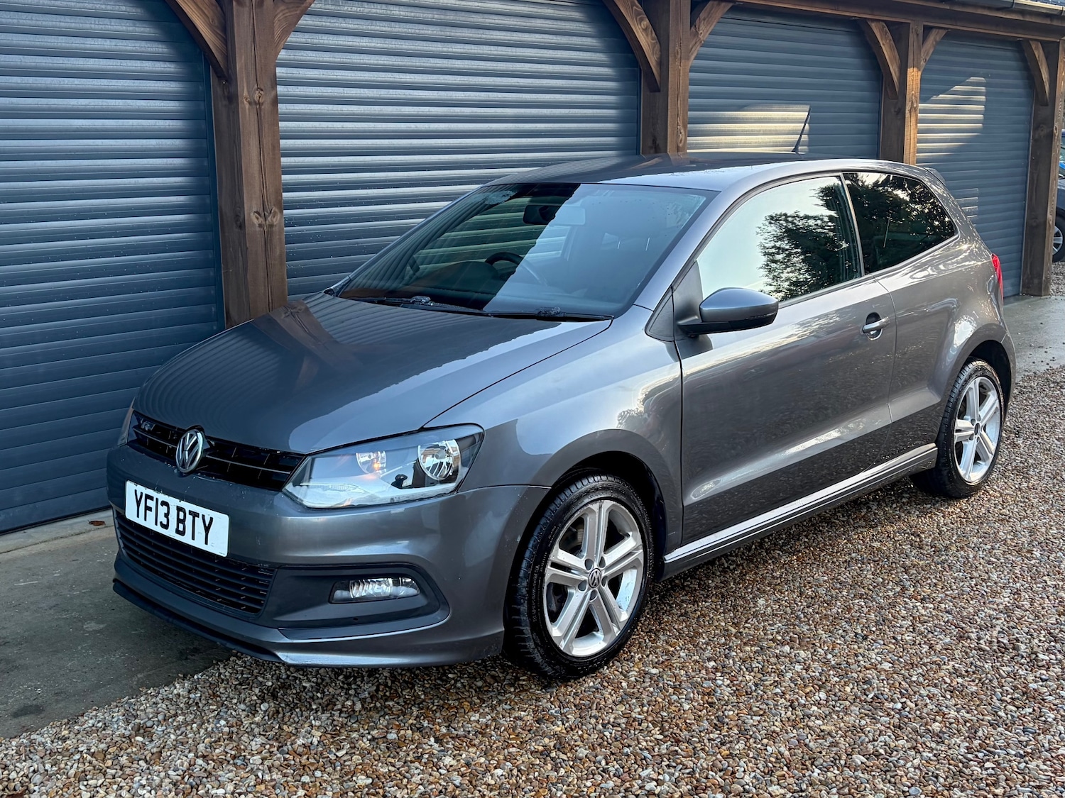 Used Volkswagen Polo 2013 for sale - 77106180: Photo 2