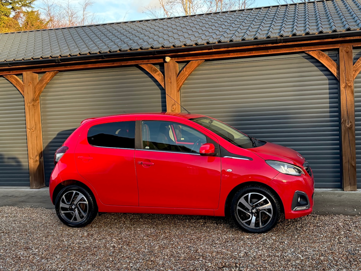 Used Peugeot 108 2015 for sale - 77127362: Photo 2