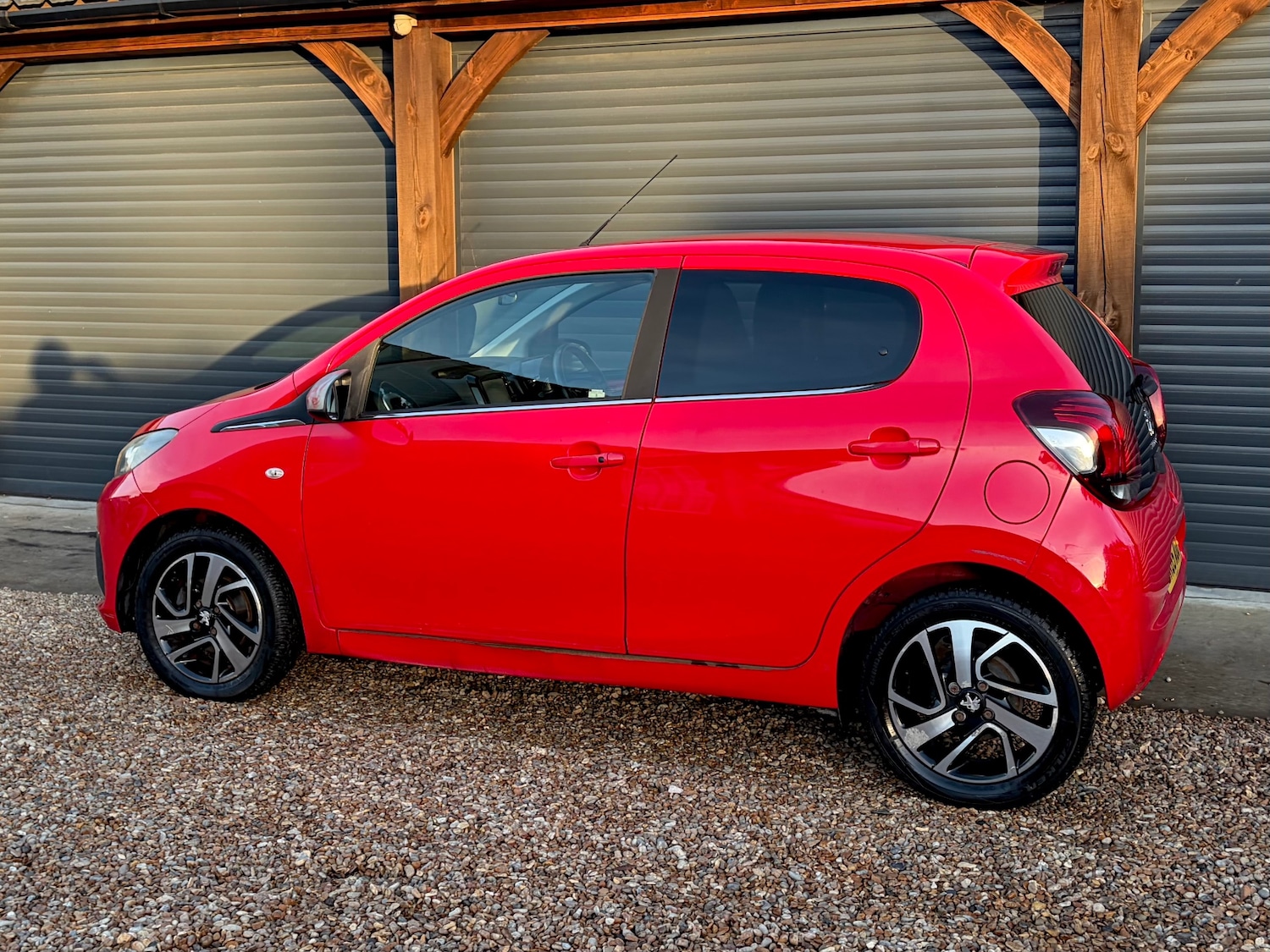 Used Peugeot 108 2015 for sale - 77127362: Photo 6