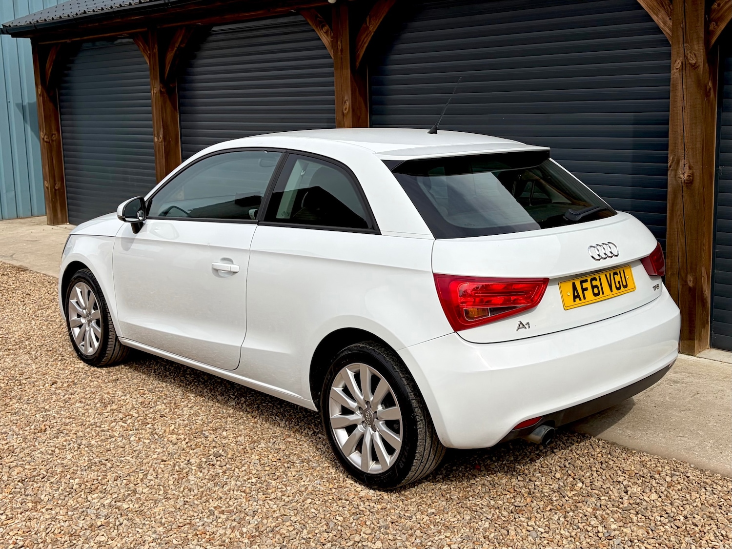 Used Audi A1 2011 for sale - 78183116: Photo 4