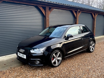 Used Audi A1 2011 for sale - 77381212: Photo