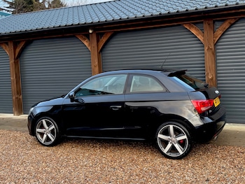 Used Audi A1 2011 for sale - 77381212: Photo