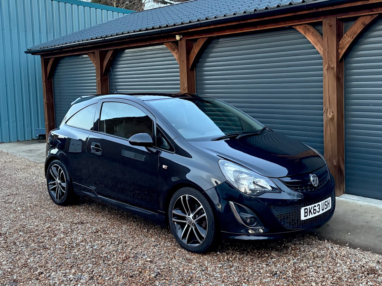 Used Vauxhall Corsa 2013 for sale - 77127767: Photo 2